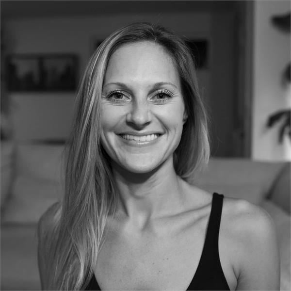 Hannah C., yoga teacher at Flow Yoga in Austin