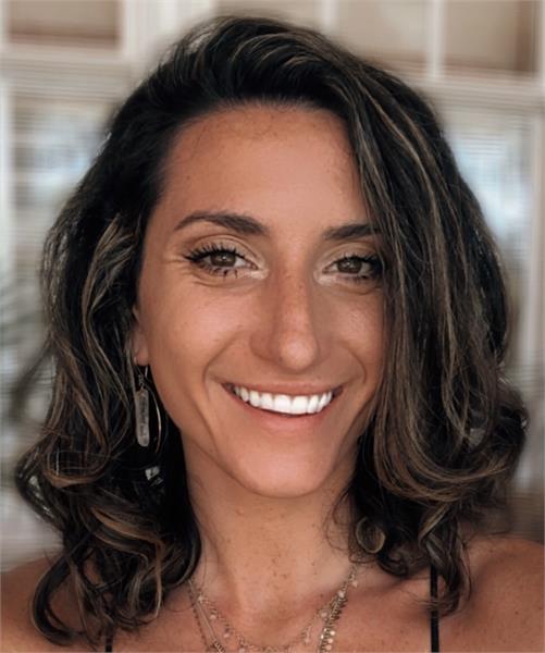 Serena A., yoga teacher at Flow Yoga in Austin