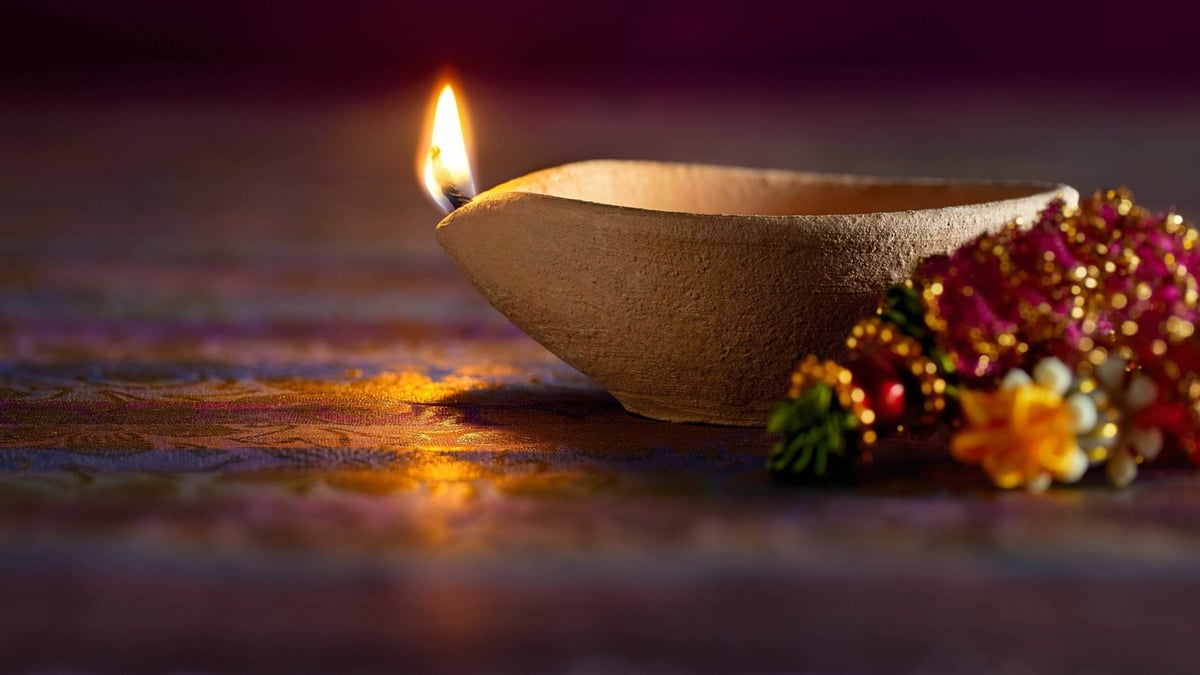 Free Community Wellness Gathering: Diwali Kirtan at Flow Yoga North Loop in Anderson Austin