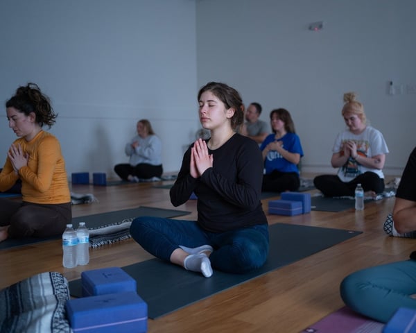 🍂 Let’s welcome Fall together! 🍂Join us on Sept 22 for our Equinox Sound & Movement Experience—a transformative journey into the new season with:Gentle Yoga 🧘‍♀️Sound Healing 🎶Breathwork & Meditation 🌬️Deep Relaxation ✨Reconnect, reset, and embrace the balance of the Fall Equinox. 🌿✨🗓️ Date: Sept 22📍 Flow Yoga North Loop @flowyoganorthloopLimited spots—grab yours now! 🙏#FlowYogaTX #FallEquinox #YogaAndSoundHealing #AustinEvents