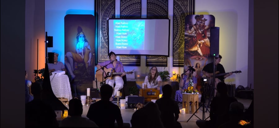 Free Friendsgiving Kirtan Experience at Flow Yoga North Loop in Anderson Austin